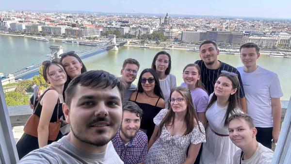 Voluntarii Caravanei in Budapesta