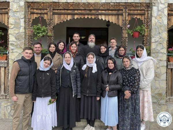 „Ascultarea este de trebuință nu numai monahului, ci fiecărui om” – mărturii dintr-o tabără de suflet 