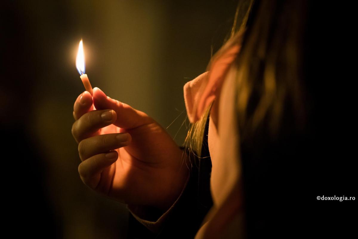 O credință fără dragoste este ca un lemn ce arde, dar nu dă căldură