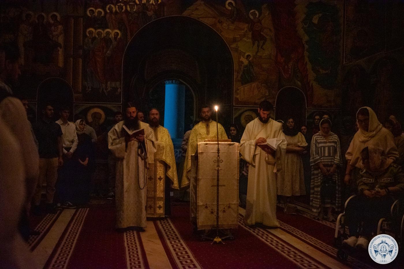 Priveghere în cinstea Sfântului Paisie de la Neamț